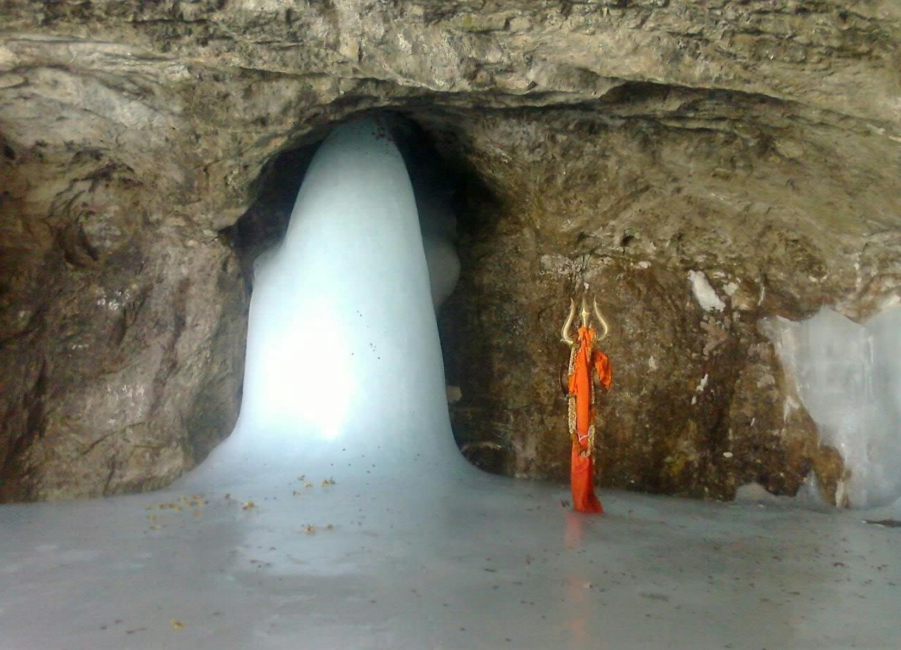 "Trekking to Amarnath: Where Faith Meets the Majestic Himalayas"