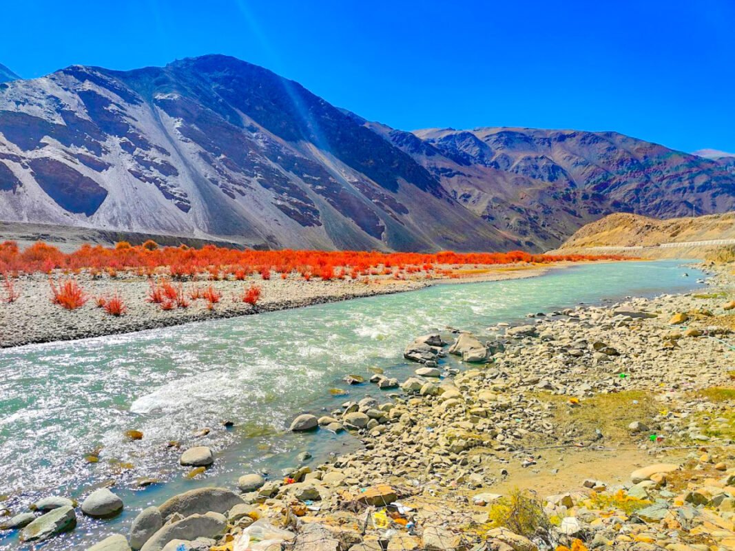 Chumathang: Ladakh’s Hidden Hot Spring Retreat